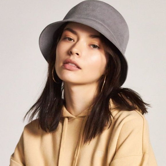 🆕 🌿BRIXTON BUCKET HAT🌿 - Picture 1 of 5